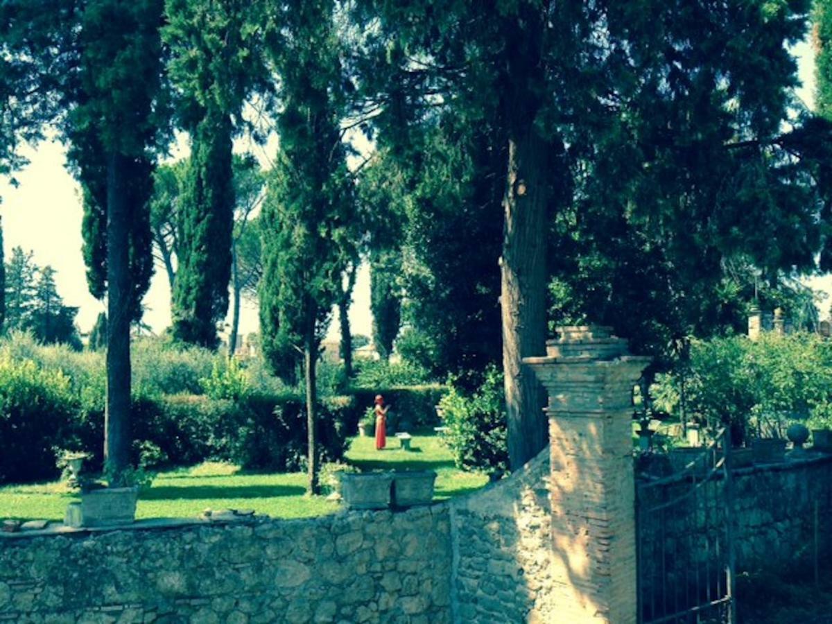 Appartamenti Lais In Sipicciano ภายนอก รูปภาพ
