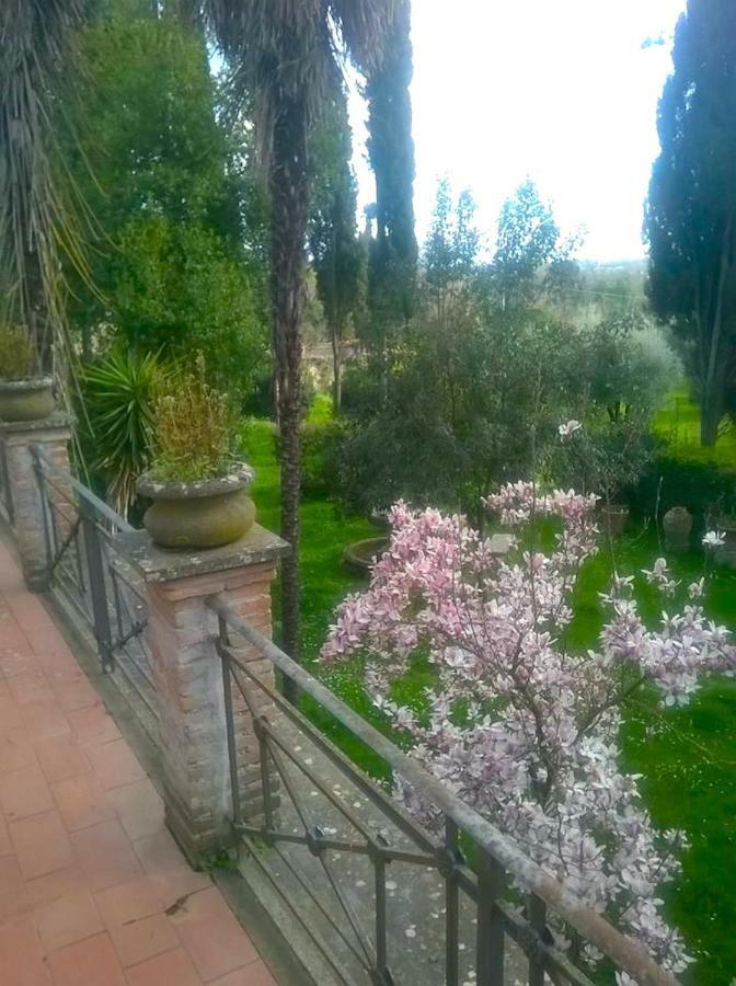 Appartamenti Lais In Sipicciano ภายนอก รูปภาพ